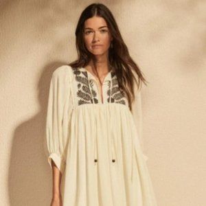 NWOT Auguste the Label Embroidered Leisel Midi Dre